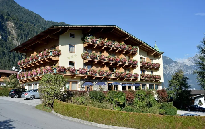 Hotel Gasthof Jäger in Fügen, Österreich